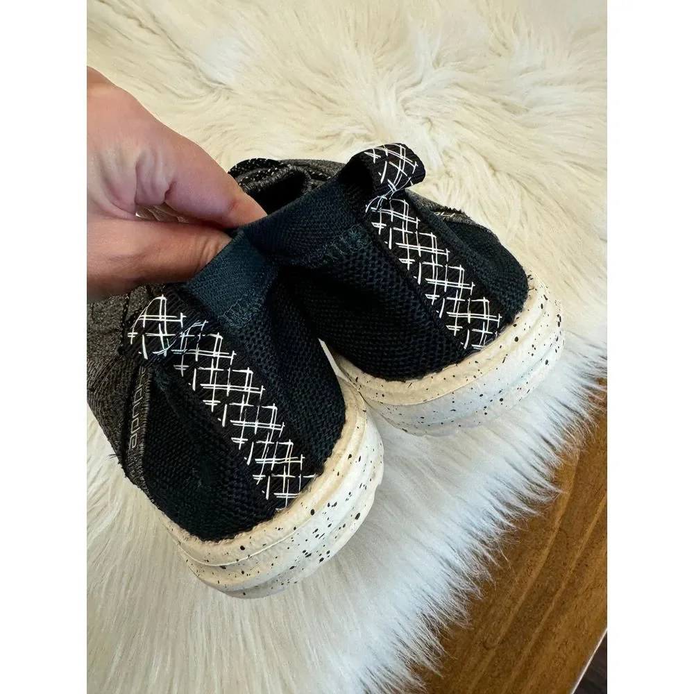 Hey Dude‎ men's size 8 EUC